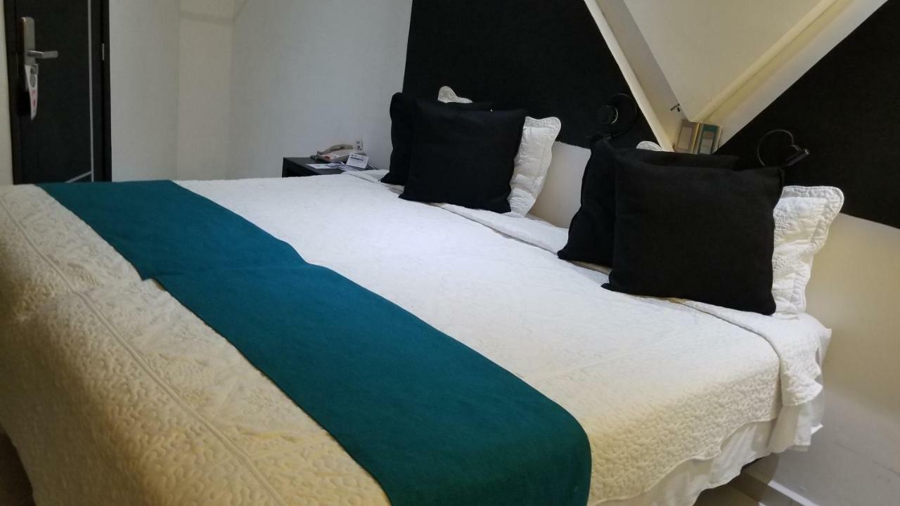 Hotel Dluxe San Juan de los Lagos Bagian luar foto
