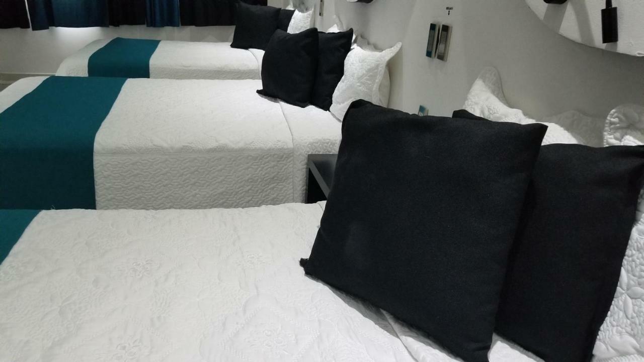 Hotel Dluxe San Juan de los Lagos Bagian luar foto