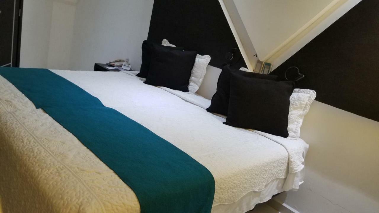 Hotel Dluxe San Juan de los Lagos Bagian luar foto