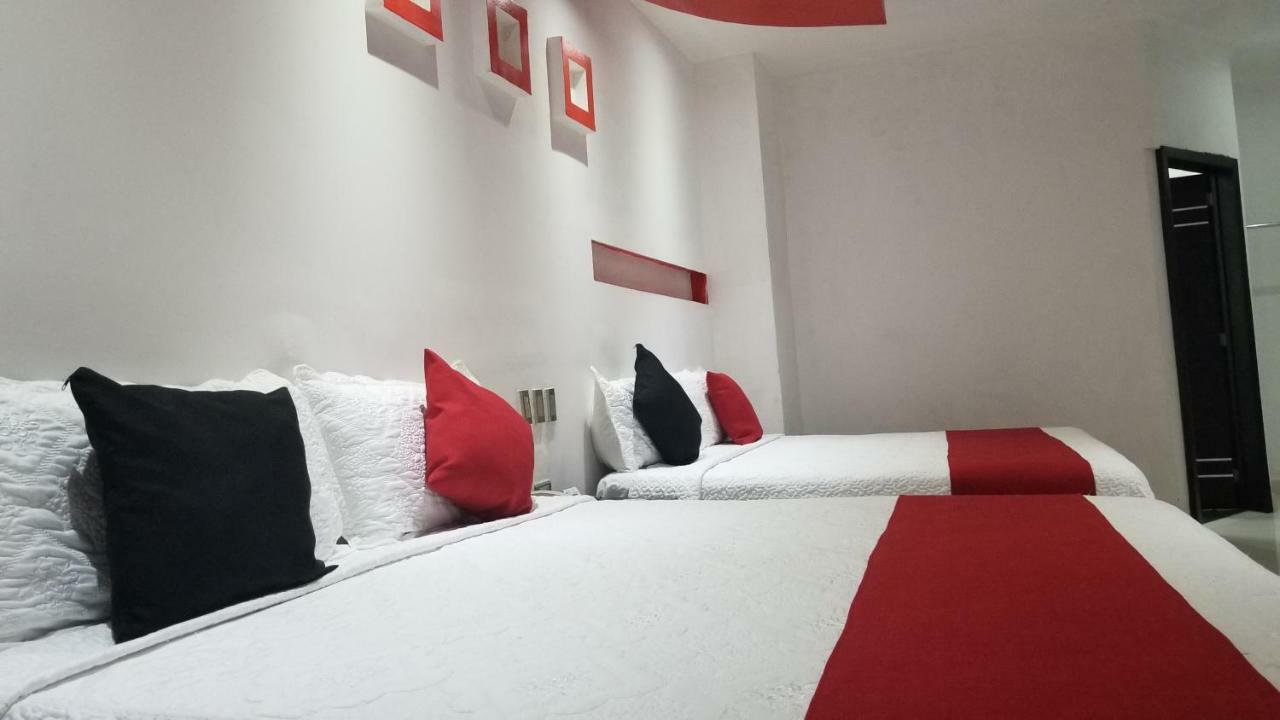 Hotel Dluxe San Juan de los Lagos Bagian luar foto