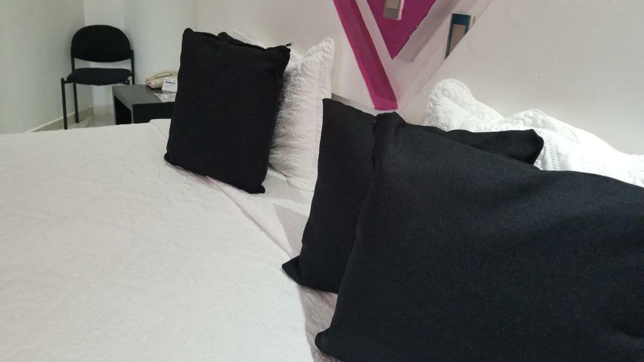 Hotel Dluxe San Juan de los Lagos Bagian luar foto