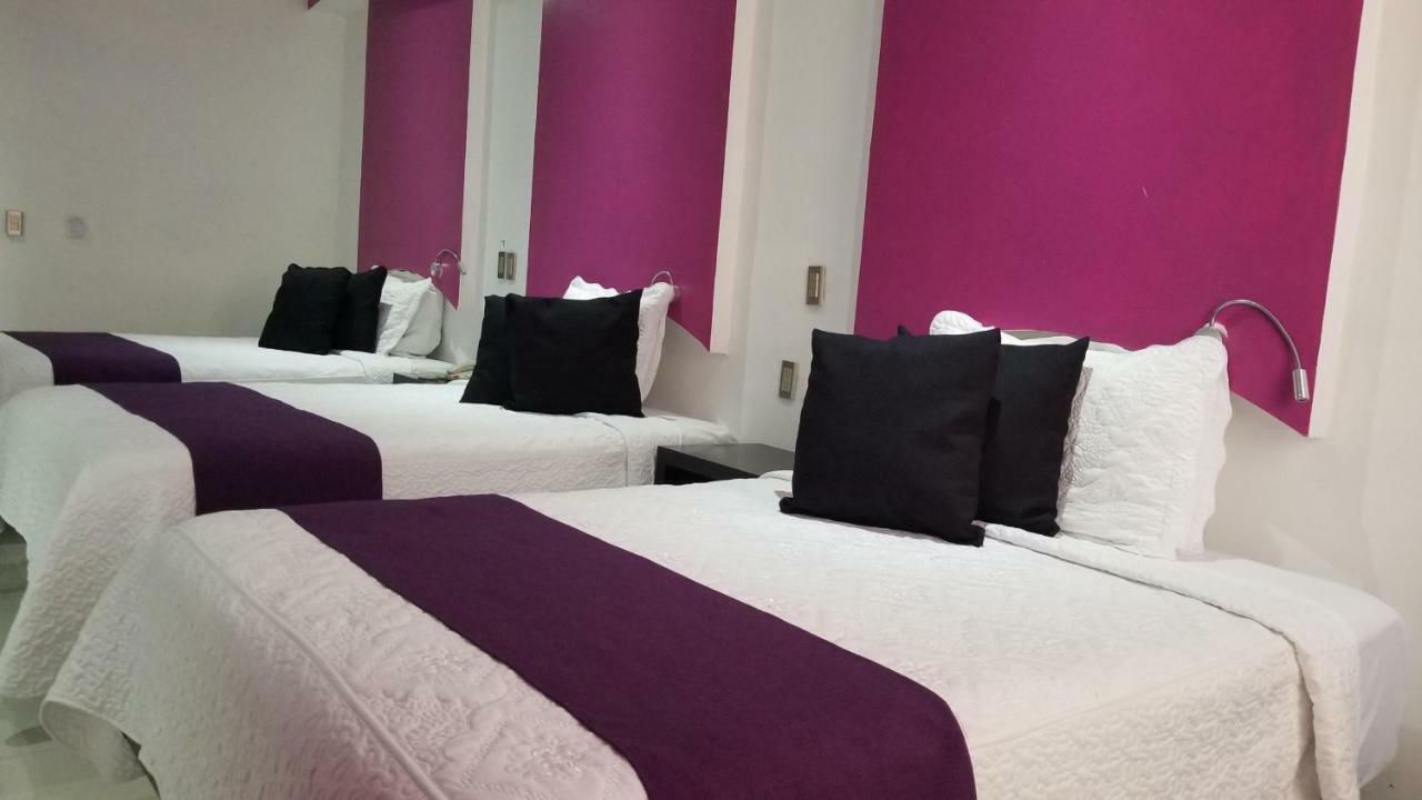 Hotel Dluxe San Juan de los Lagos Bagian luar foto
